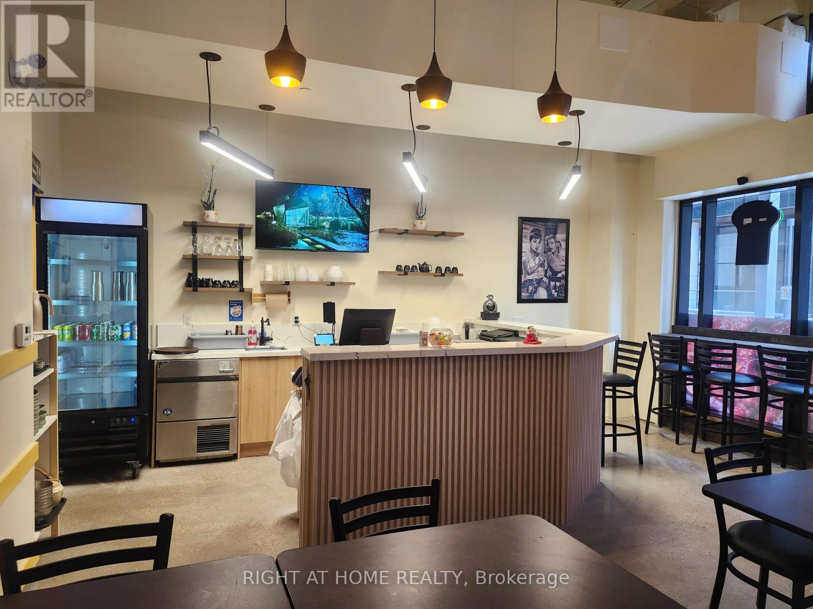 101 - 108 Garment Street, Kitchener, Ontario  N2G 0E2 - Photo 31 - X12843792