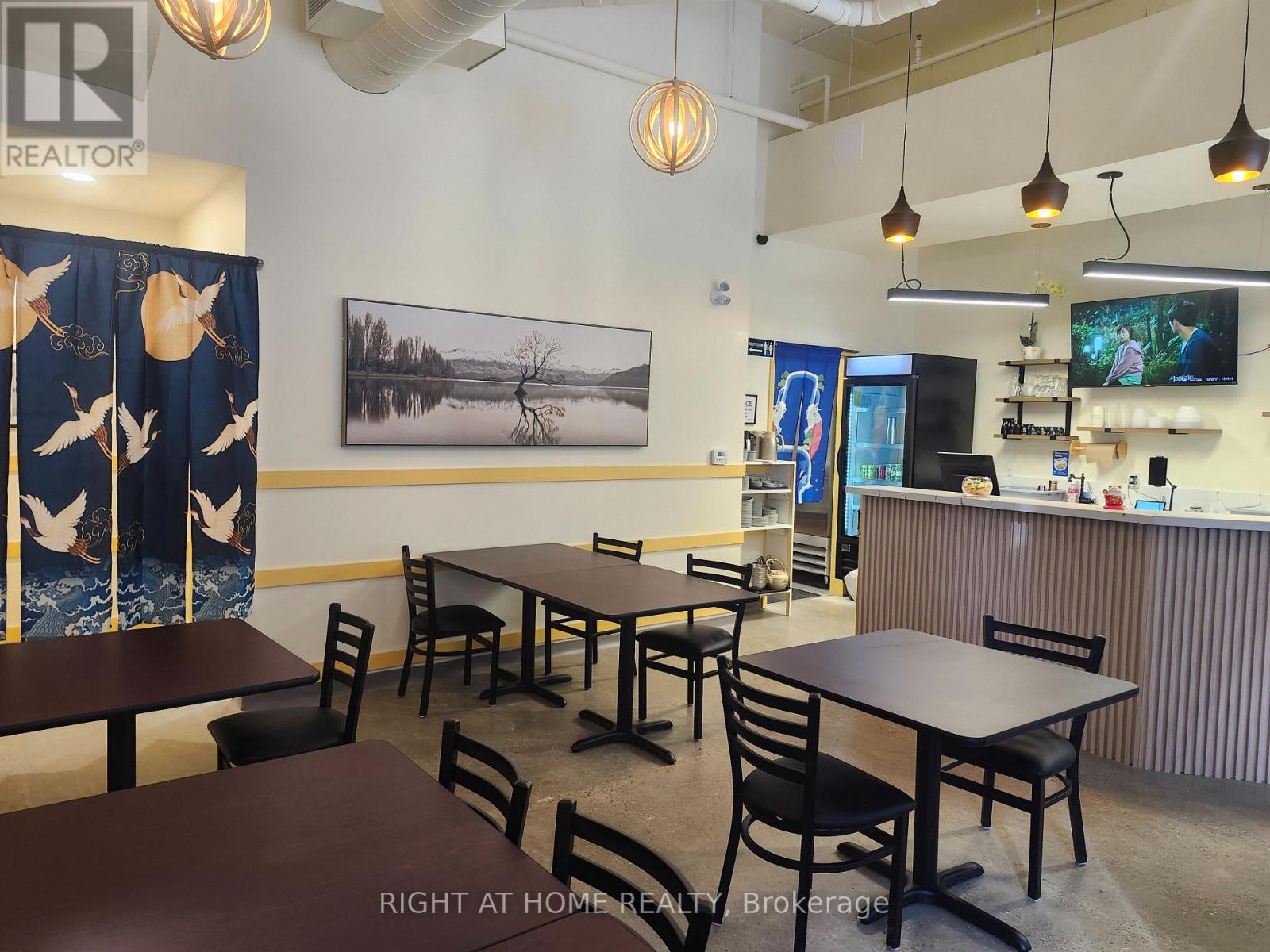 101 - 108 Garment Street, Kitchener, Ontario  N2G 0E2 - Photo 9 - X12843792