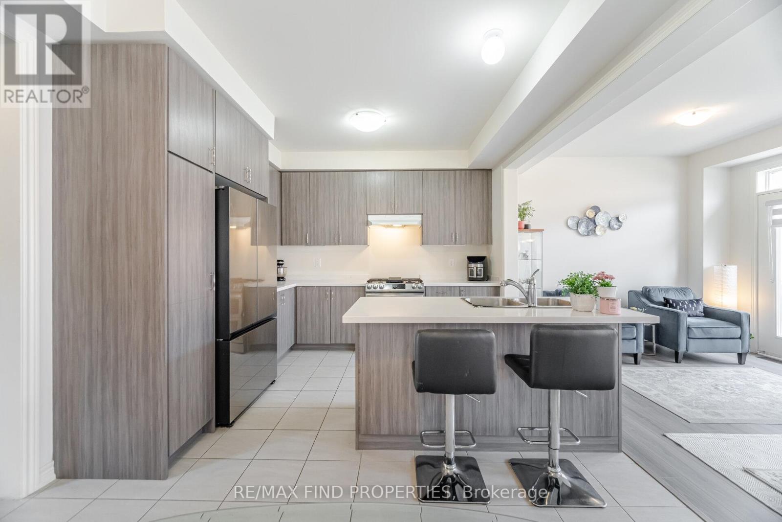 361 Skinner Road, Hamilton, Ontario  L8B 1Z7 - Photo 12 - X12843808