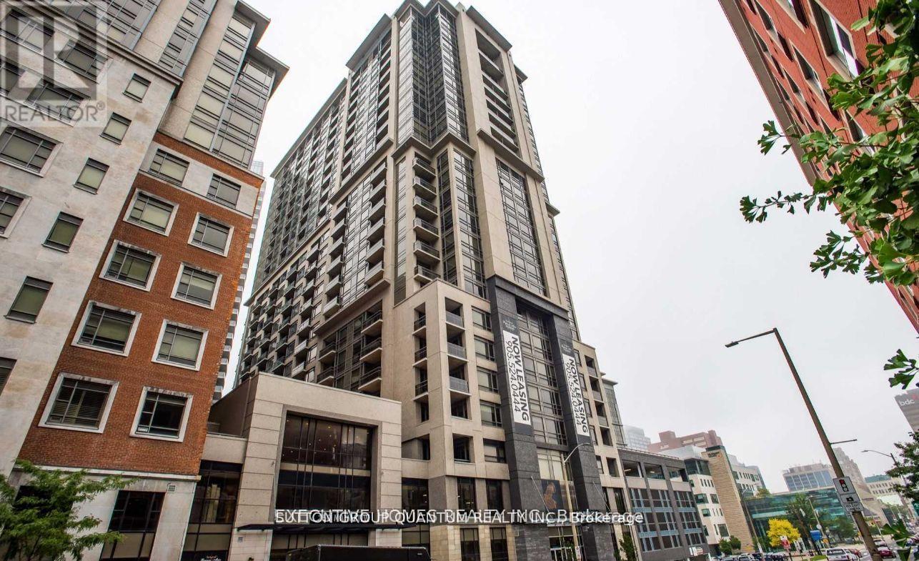 604 - 150 Main Street W, Hamilton (Central), Ontario  L8P 1H8 - Photo 1 - X12843830