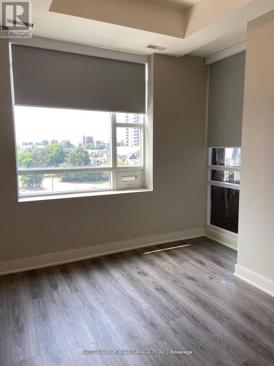 604 - 150 Main Street W, Hamilton (Central), Ontario  L8P 1H8 - Photo 9 - X12843830