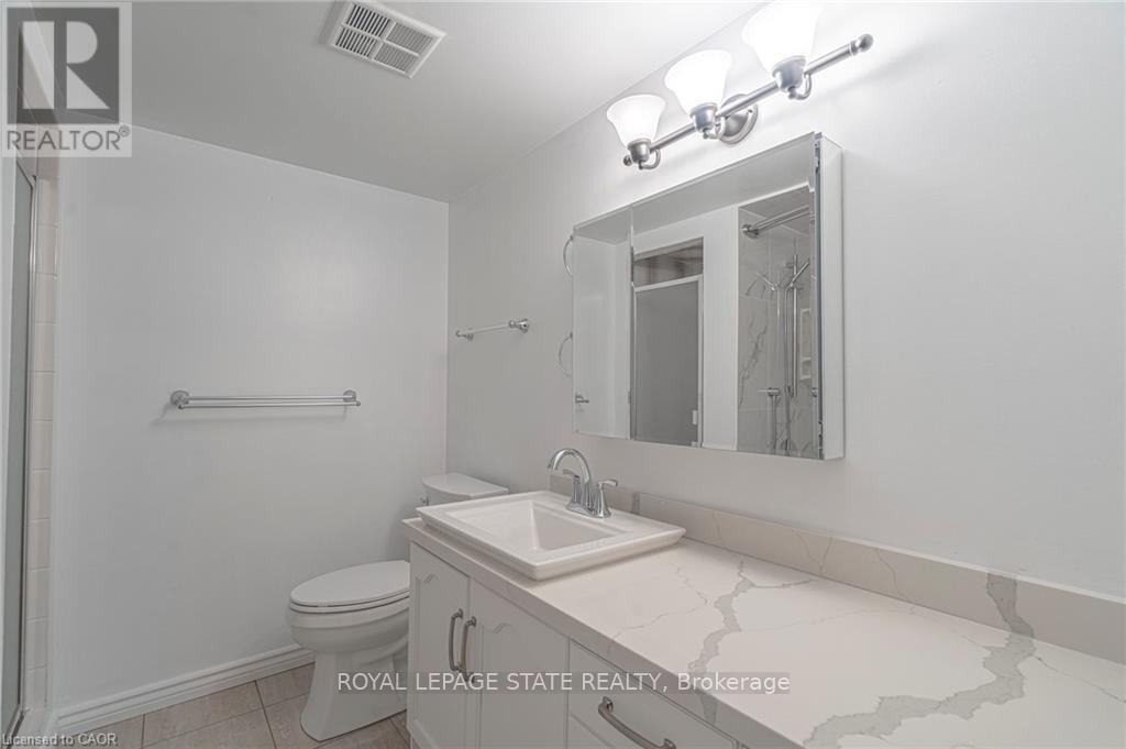105 - 200 Limeridge Road W, Hamilton, Ontario  L9C 7M7 - Photo 25 - X12843848