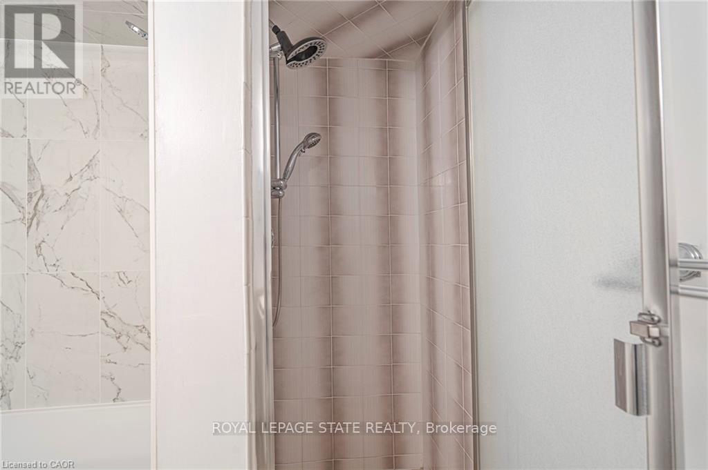 105 - 200 Limeridge Road W, Hamilton, Ontario  L9C 7M7 - Photo 28 - X12843848