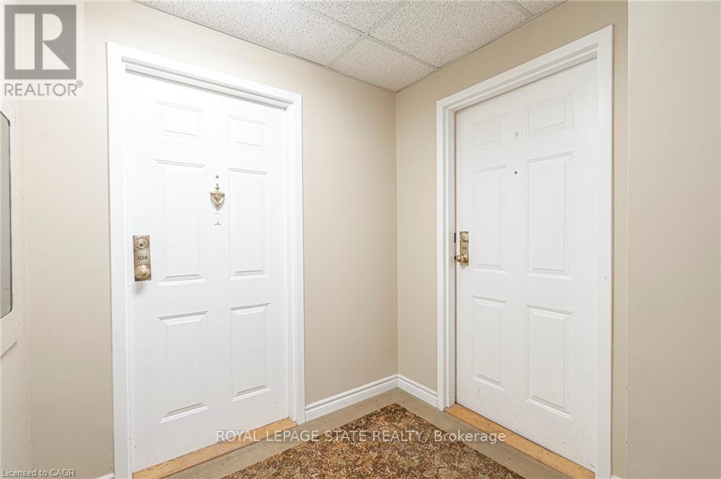 105 - 200 Limeridge Road W, Hamilton, Ontario  L9C 7M7 - Photo 34 - X12843848