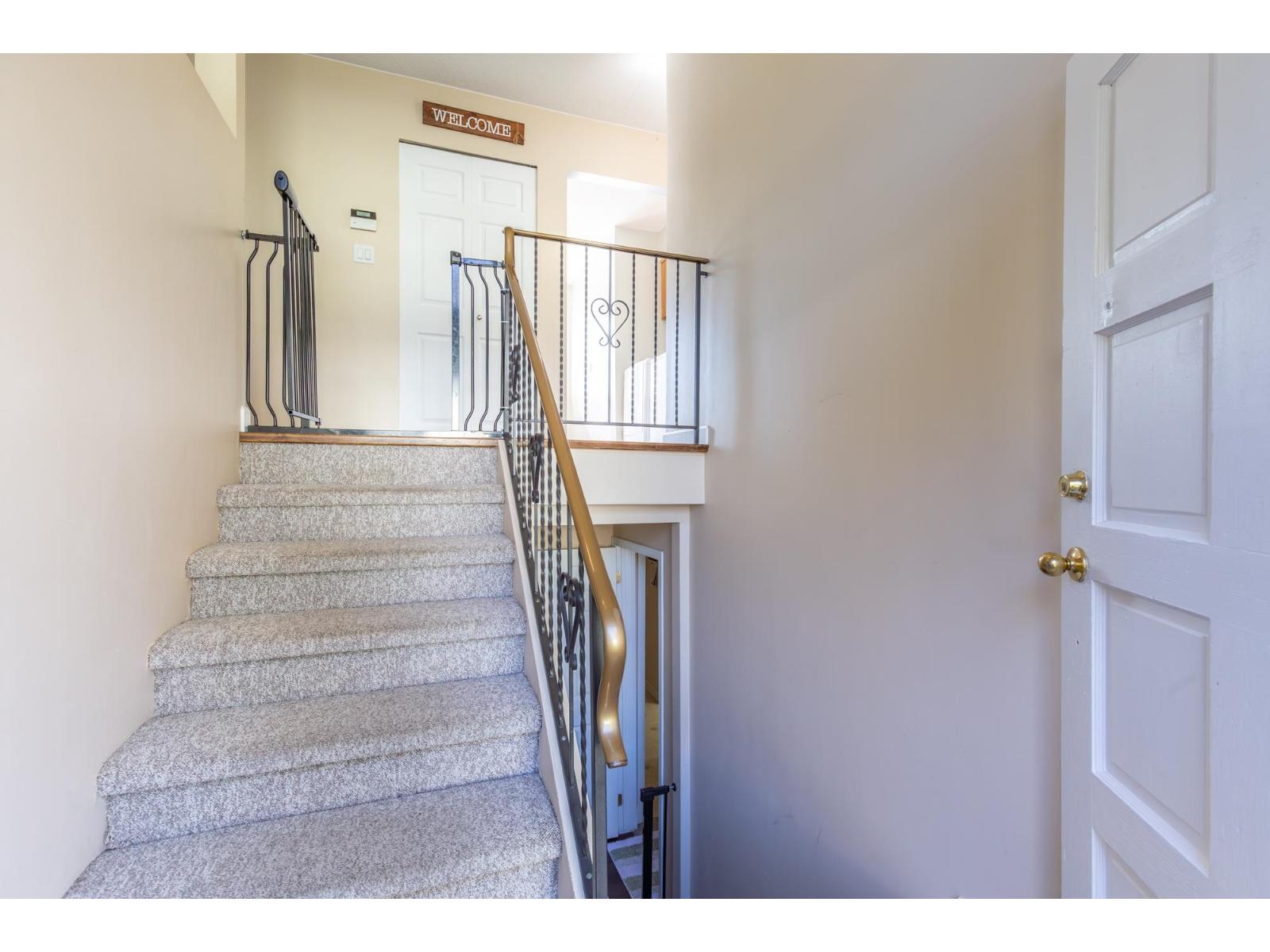 32344 Mallard Place, Mission, British Columbia  V2V 5N8 - Photo 13 - R3095235