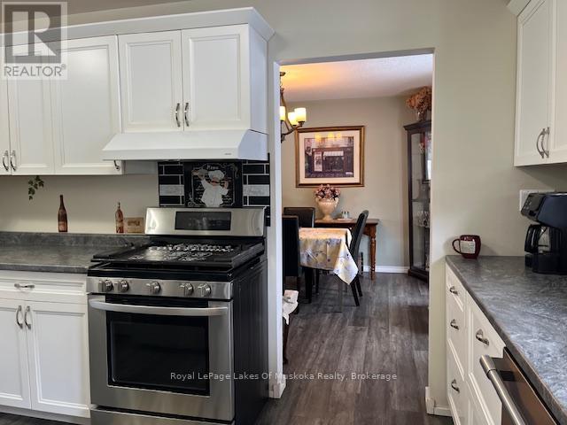 10 Robertson Court, Sundridge, Ontario  P0A 1Z0 - Photo 7 - X12803318