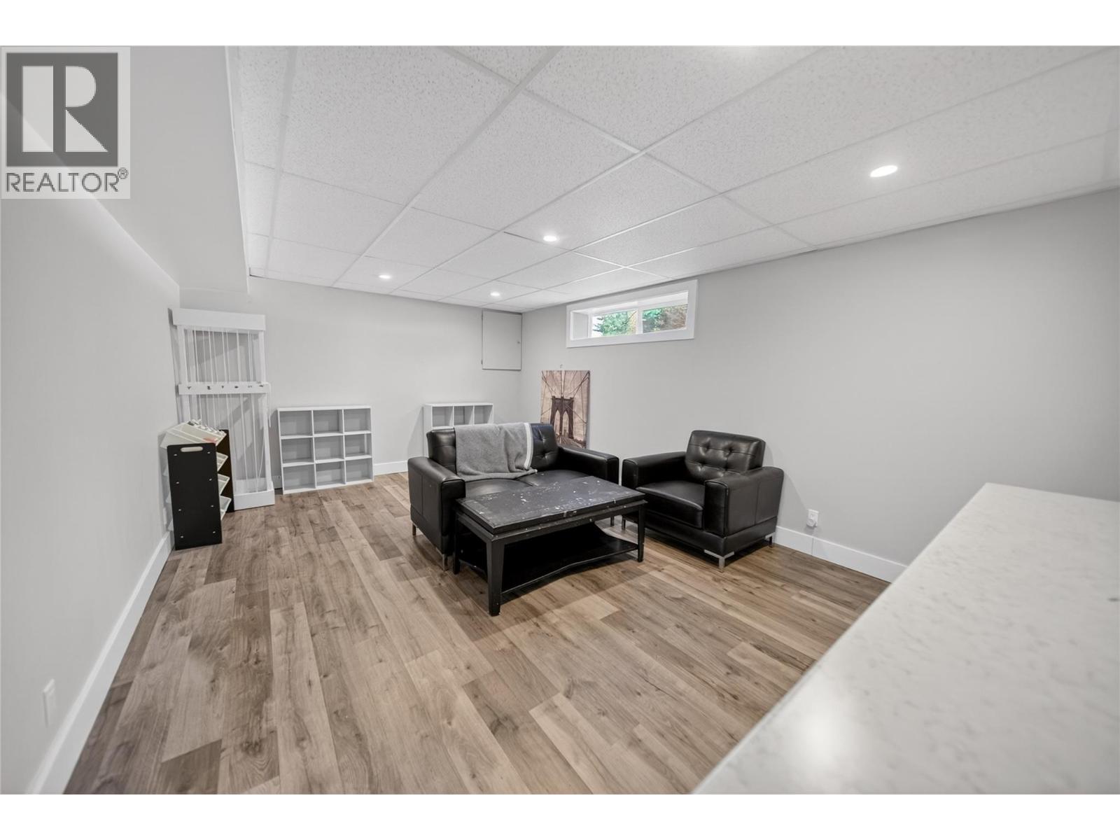 2001 8th Avenue S, Cranbrook, British Columbia  V1C 7E7 - Photo 13 - 10377742