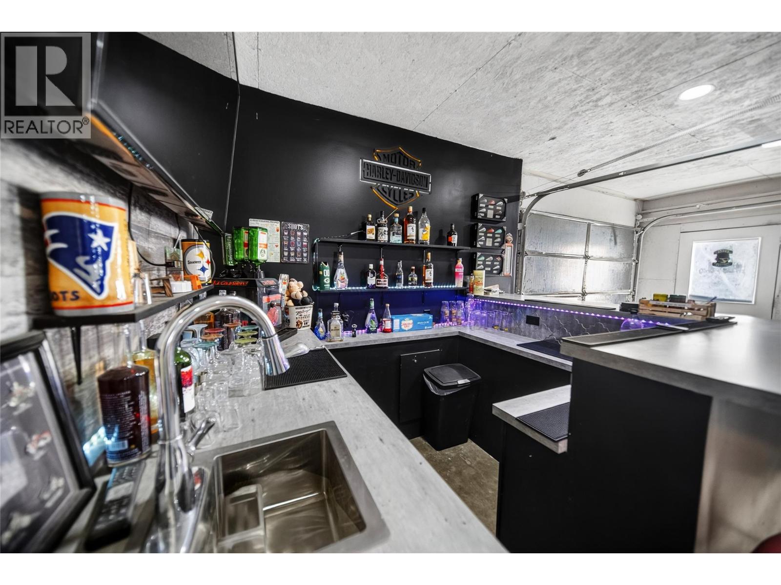 2001 8th Avenue S, Cranbrook, British Columbia  V1C 7E7 - Photo 18 - 10377742