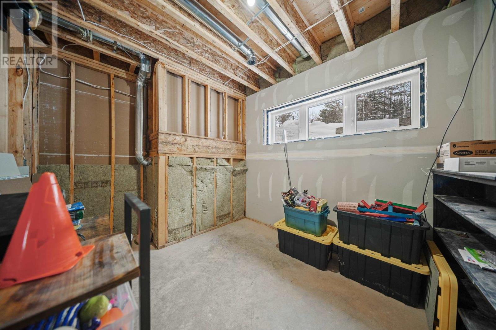 2335 Base Lin, Sault Ste. Marie, Ontario  P6A 6K4 - Photo 35 - SM260386