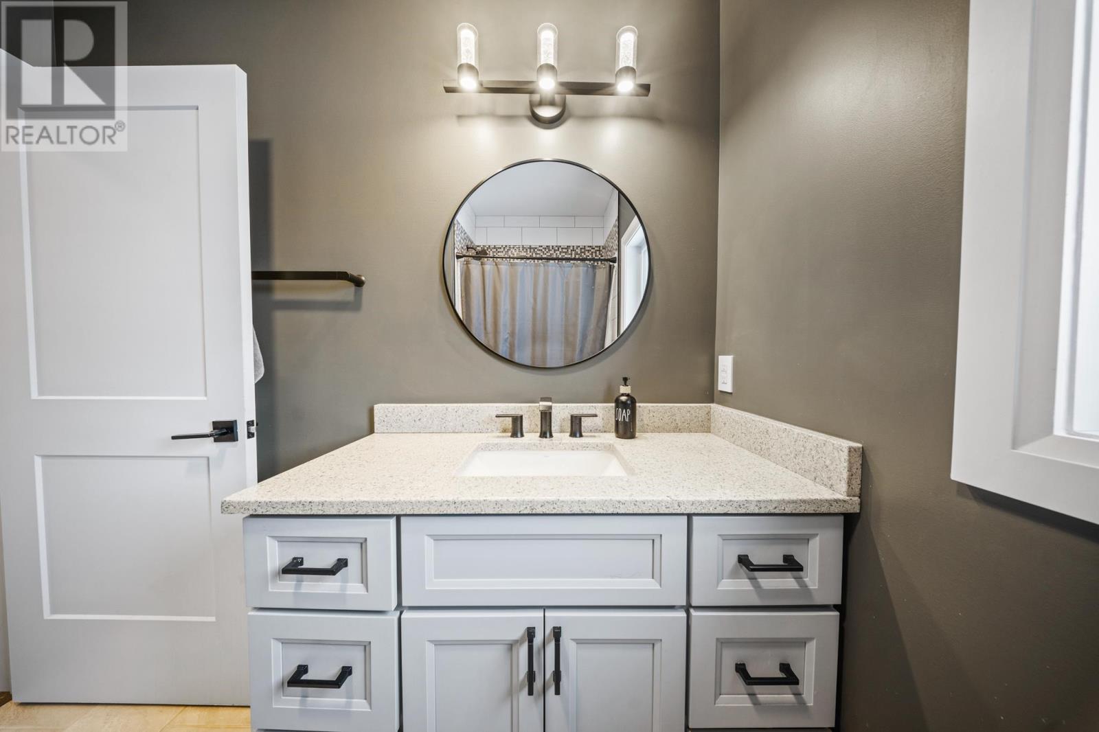 2335 Base Lin, Sault Ste. Marie, Ontario  P6A 6K4 - Photo 28 - SM260386