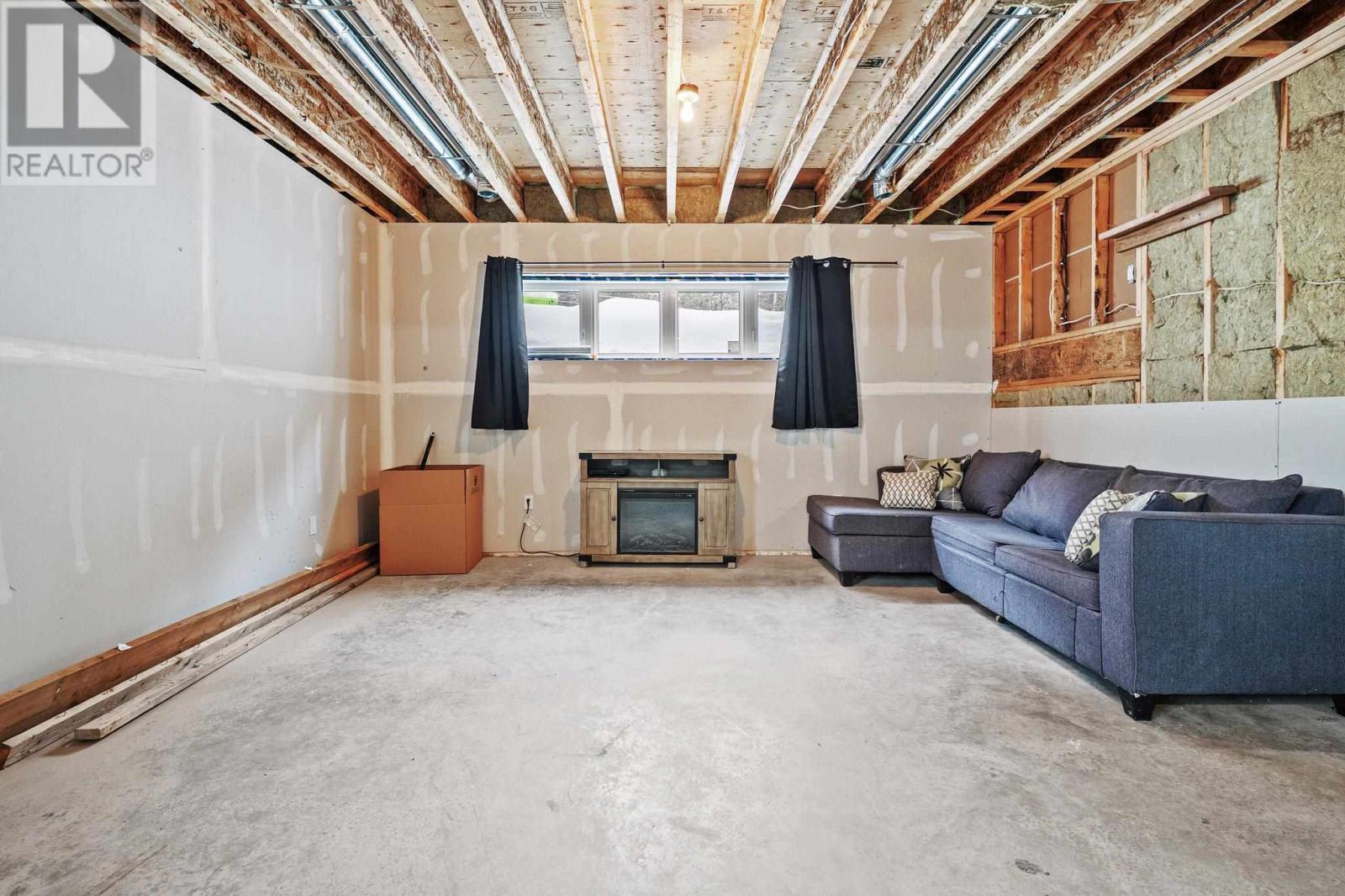 2335 Base Lin, Sault Ste. Marie, Ontario  P6A 6K4 - Photo 32 - SM260386