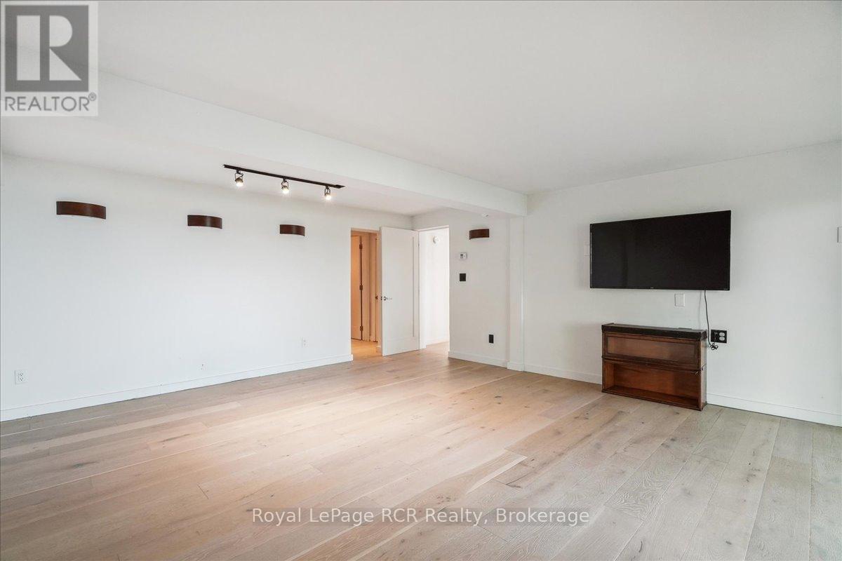 20 Everett Road, South Bruce Peninsula, Ontario  N0H 2T0 - Photo 38 - X12844144