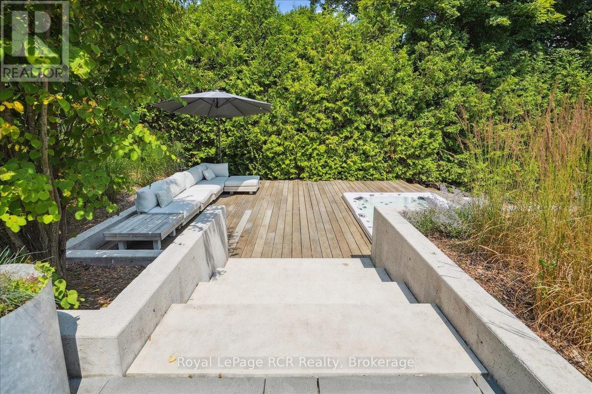 20 Everett Road, South Bruce Peninsula, Ontario  N0H 2T0 - Photo 4 - X12844144