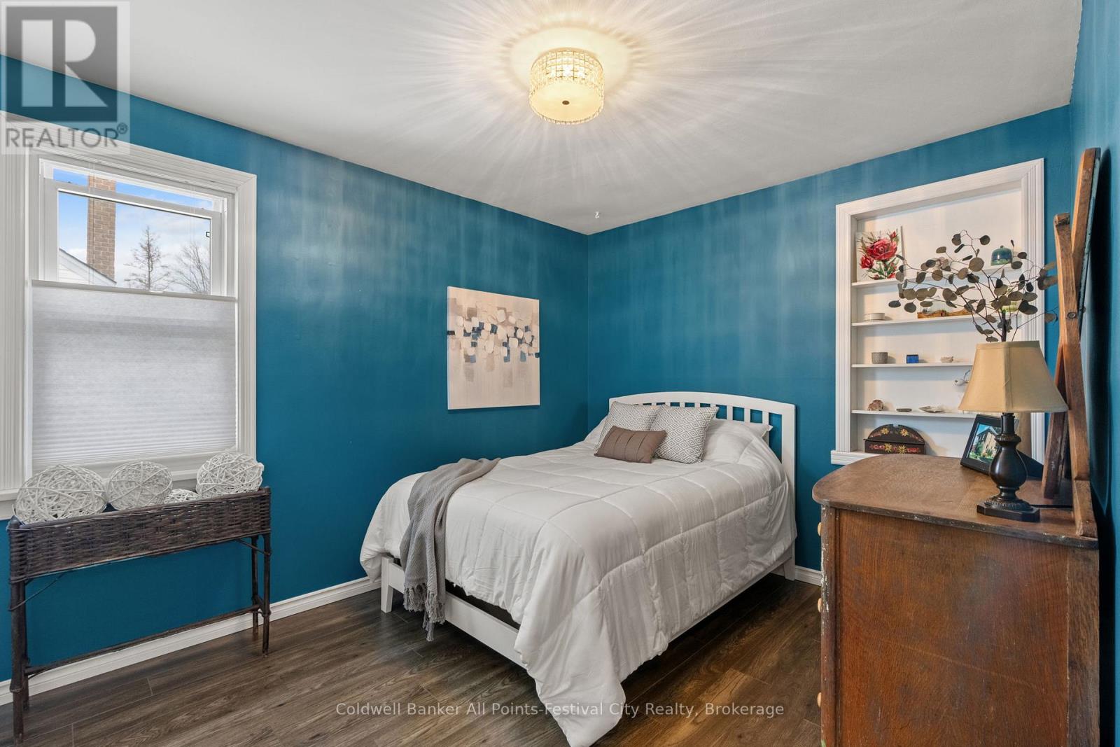 49 Carling Terrace, North Huron, Ontario N0G 2W0 - Photo 15 - X12844156