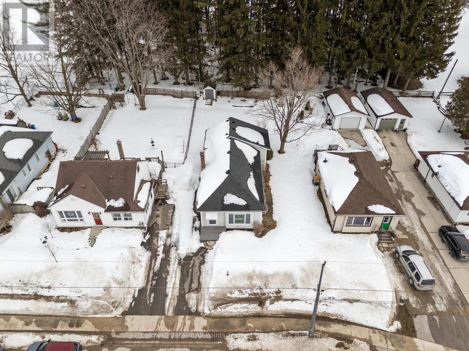 49 Carling Terrace, North Huron, Ontario N0G 2W0 - Photo 2 - X12844156