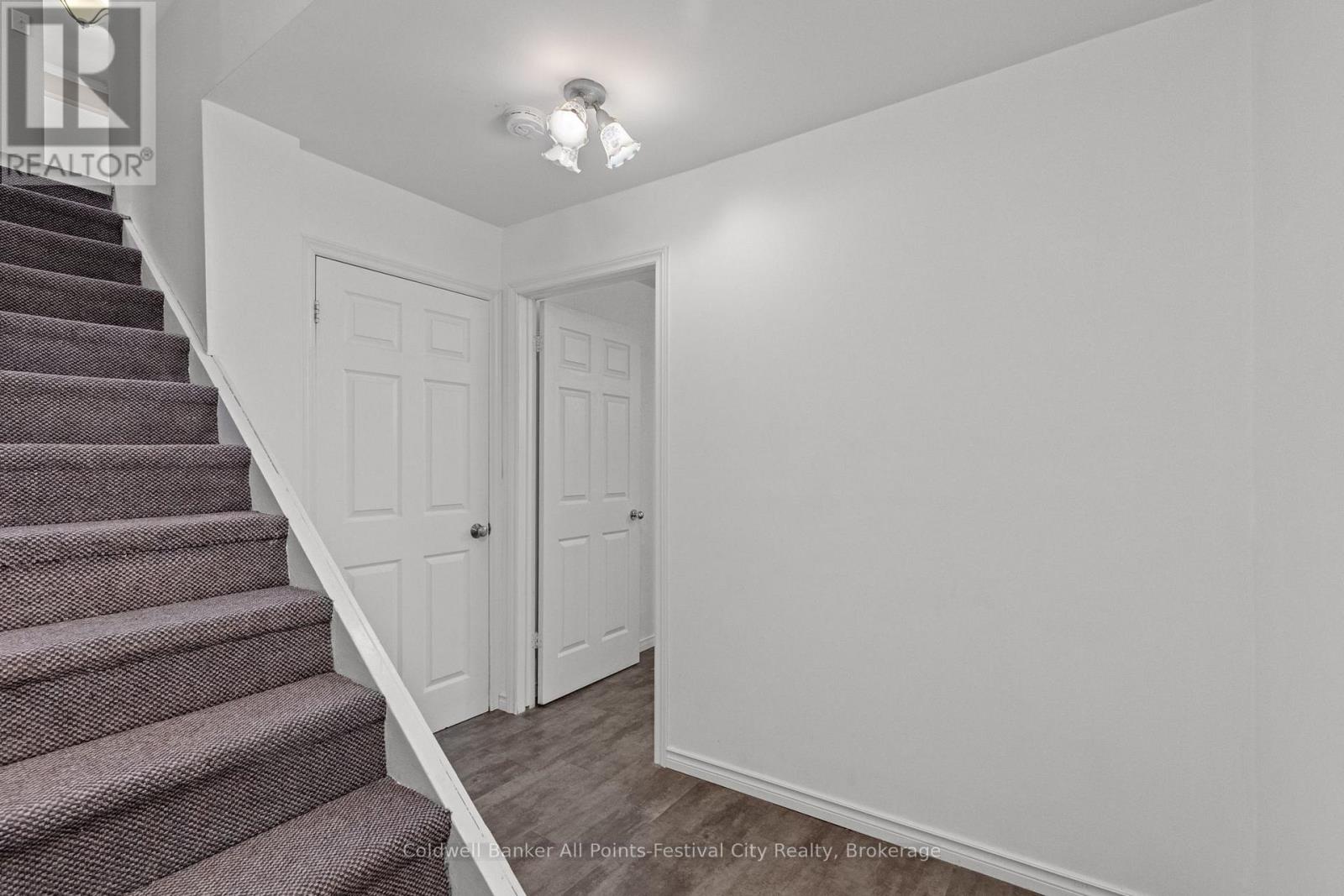 49 Carling Terrace, North Huron, Ontario N0G 2W0 - Photo 25 - X12844156