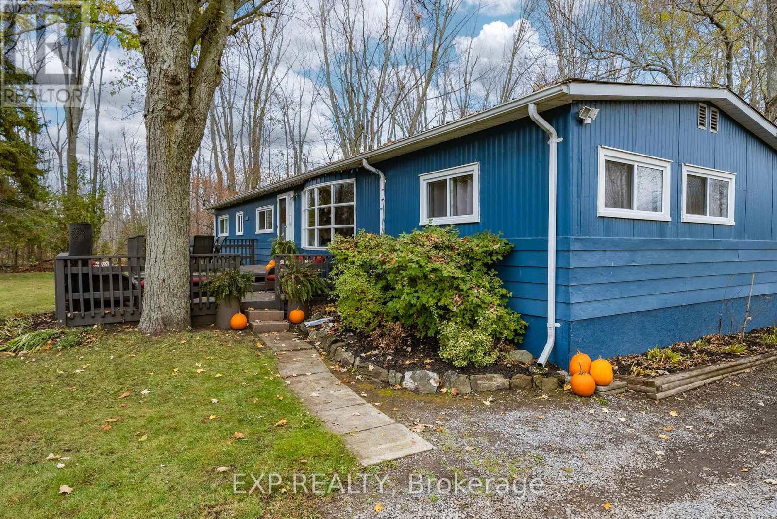 24 TAFT ROAD, prince edward county (ameliasburg ward), Ontario