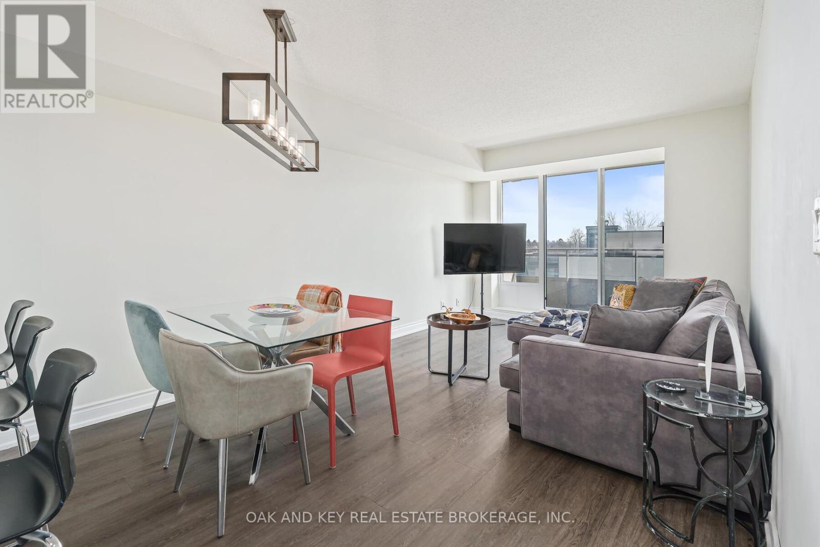 613 - 245 Davisville Avenue, Toronto, Ontario  M4S 3H4 - Photo 13 - C12844086