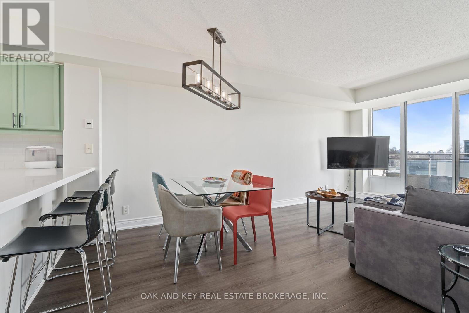 613 - 245 Davisville Avenue, Toronto, Ontario  M4S 3H4 - Photo 14 - C12844086