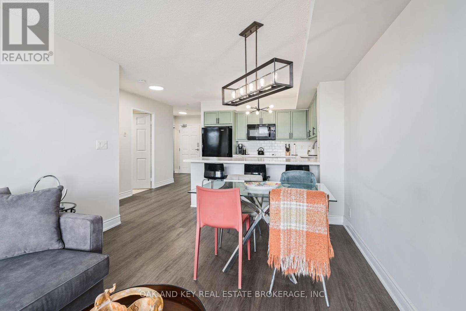 613 - 245 Davisville Avenue, Toronto, Ontario  M4S 3H4 - Photo 15 - C12844086