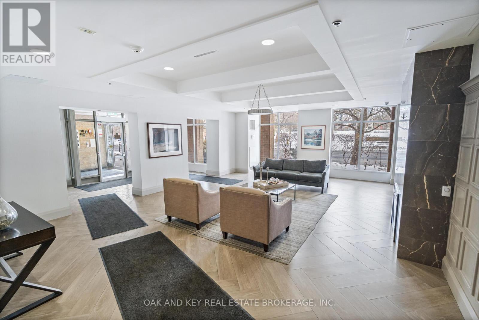 613 - 245 Davisville Avenue, Toronto, Ontario  M4S 3H4 - Photo 4 - C12844086