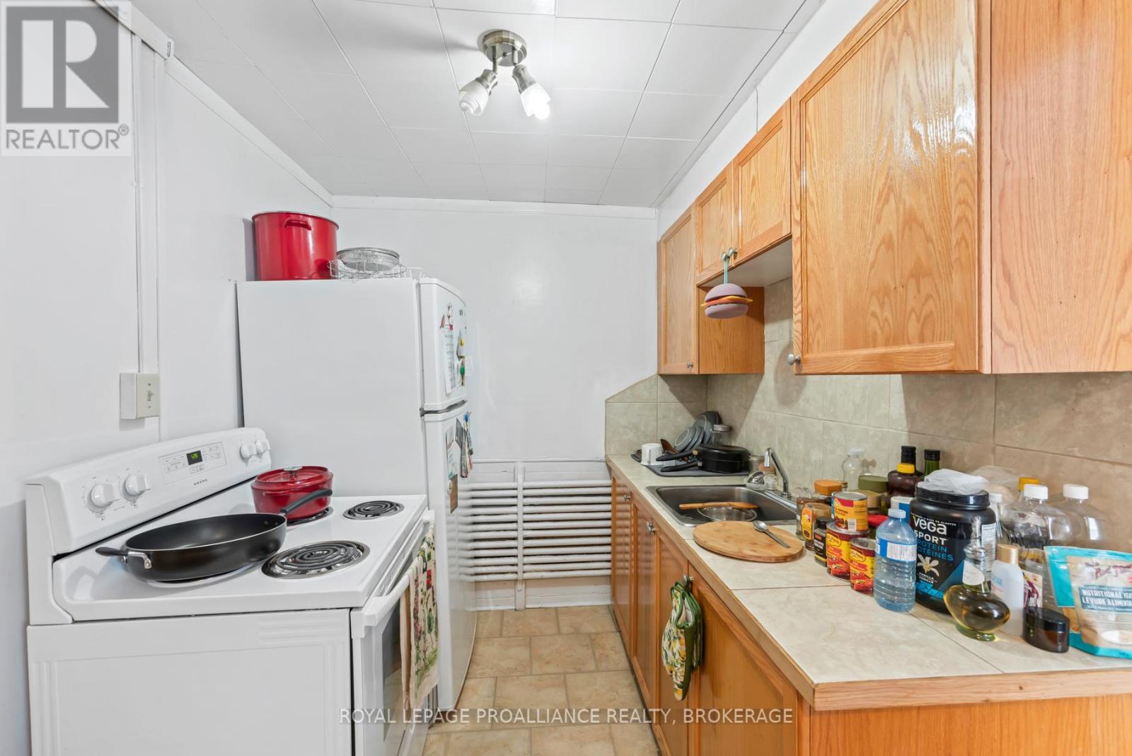 125 King Street E, Kingston (Central City East), Ontario  K7L 2Z9 - Photo 16 - X12844218