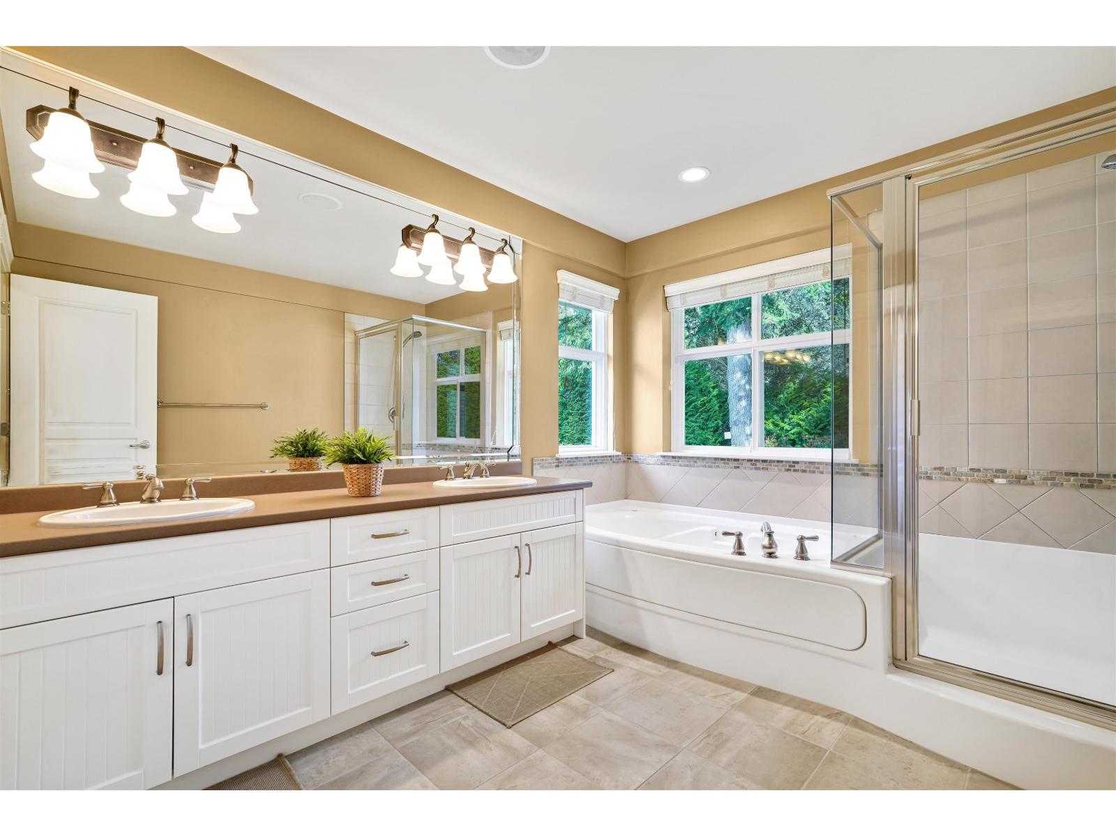 2052 128a Street, Surrey, British Columbia  V4A 0A4 - Photo 24 - R3095134