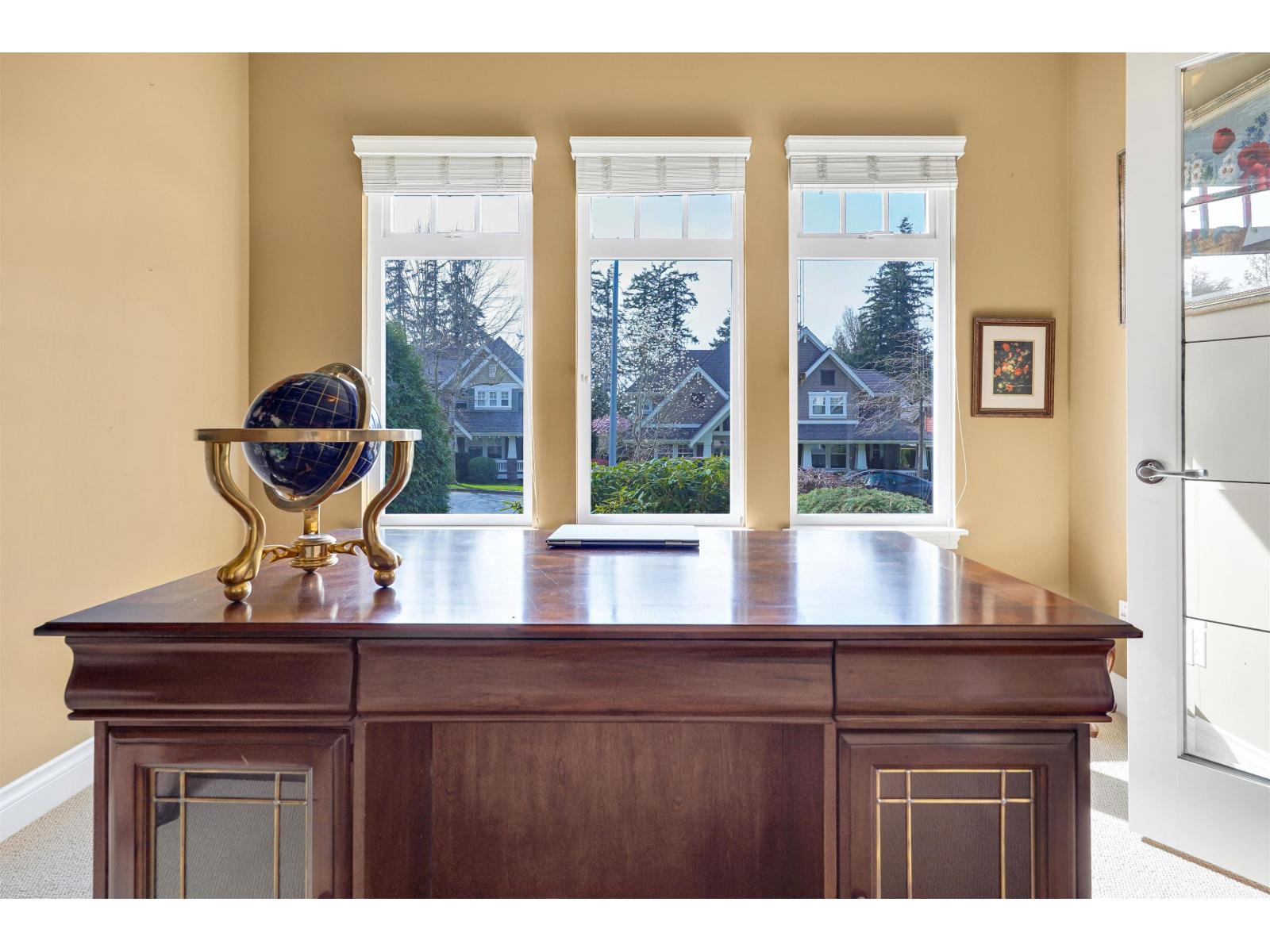 2052 128a Street, Surrey, British Columbia  V4A 0A4 - Photo 5 - R3095134