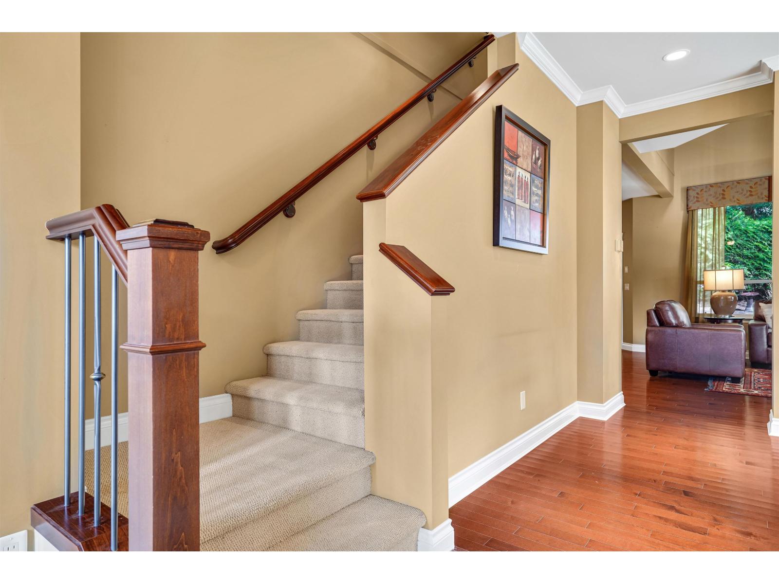 2052 128a Street, Surrey, British Columbia  V4A 0A4 - Photo 6 - R3095134