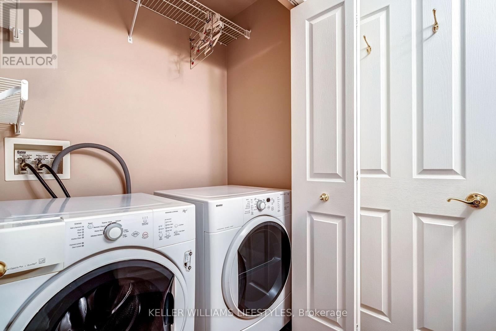 18 - 285 Mcgarrell Drive, London North (North R), Ontario  N6G 5H3 - Photo 22 - X12844220