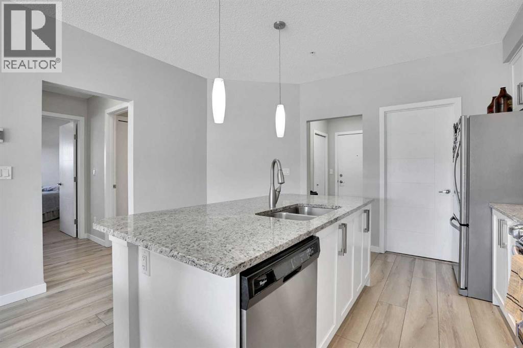 208, 402 Marquis Lane Se, Calgary, Alberta  T3M 2G7 - Photo 6 - A2288392