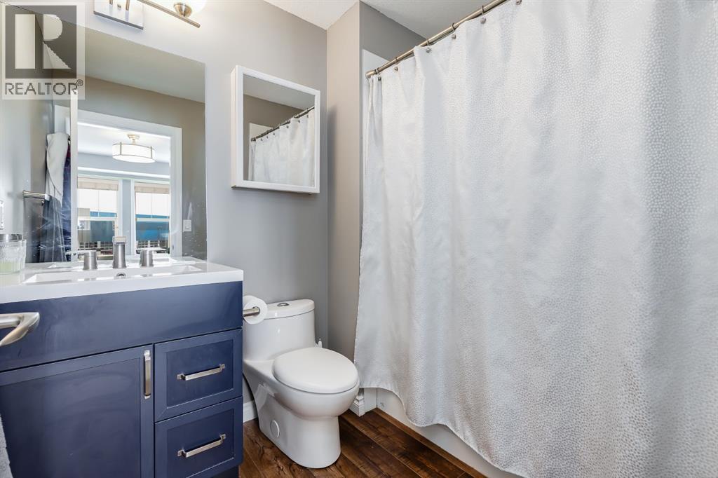 101, 1086 Williamstown Boulevard Nw, Airdrie, Alberta  T4B 3T8 - Photo 15 - A2289148