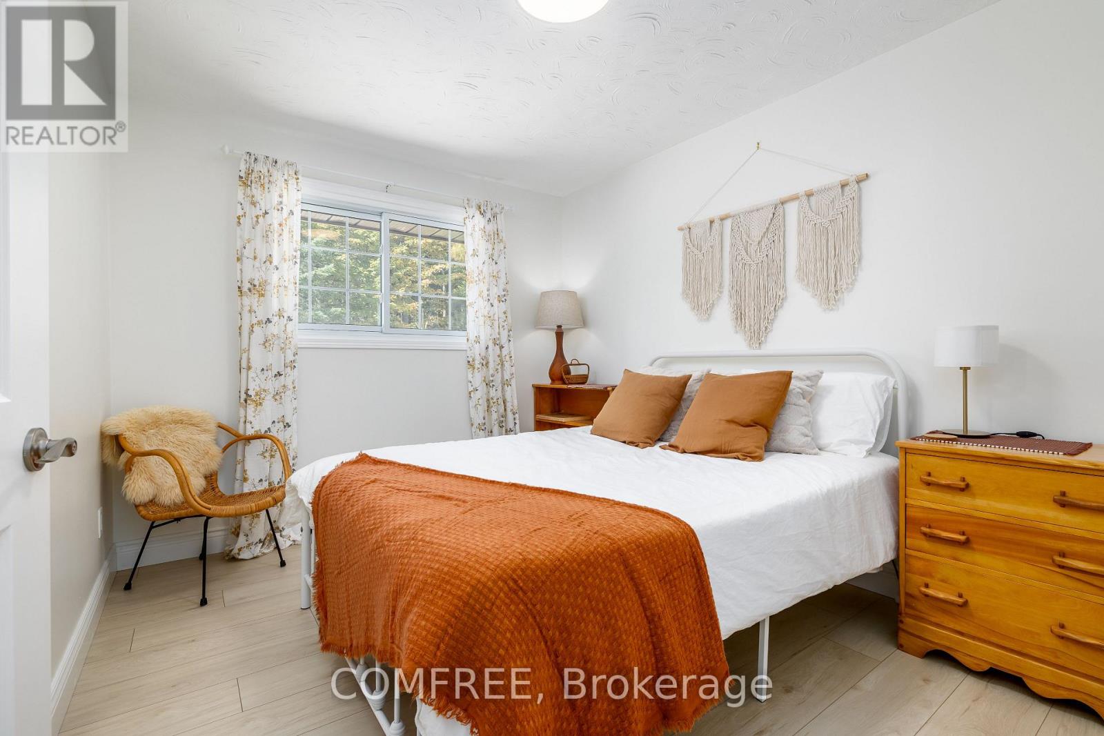 89 Stewart Road, Bancroft, Ontario  K0L 2L0 - Photo 8 - X12836780