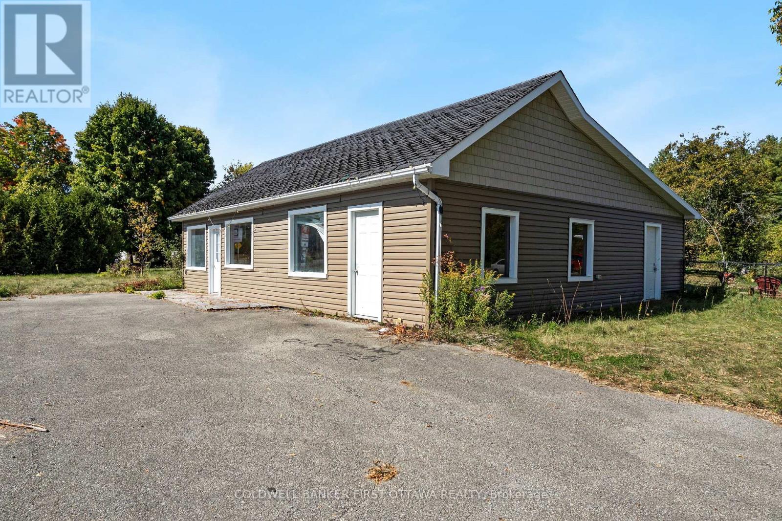 18318 Hwy 7 Highway, Tay Valley, Ontario  K7H 3C6 - Photo 12 - X12844104