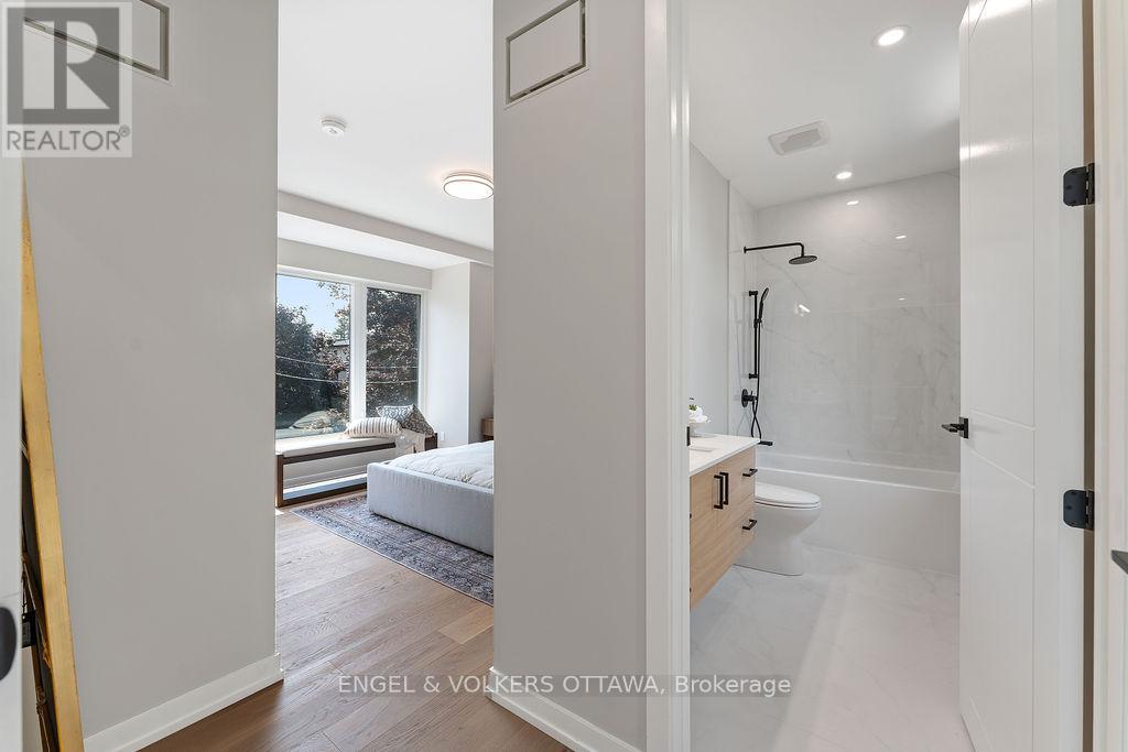 261 Dovercourt Avenue, Ottawa, Ontario  K1Z 5P5 - Photo 21 - X12844132