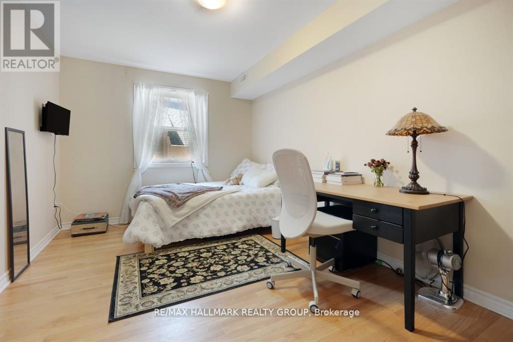 348 Stewart Street, Ottawa, Ontario  K1N 6K8 - Photo 17 - X12844160
