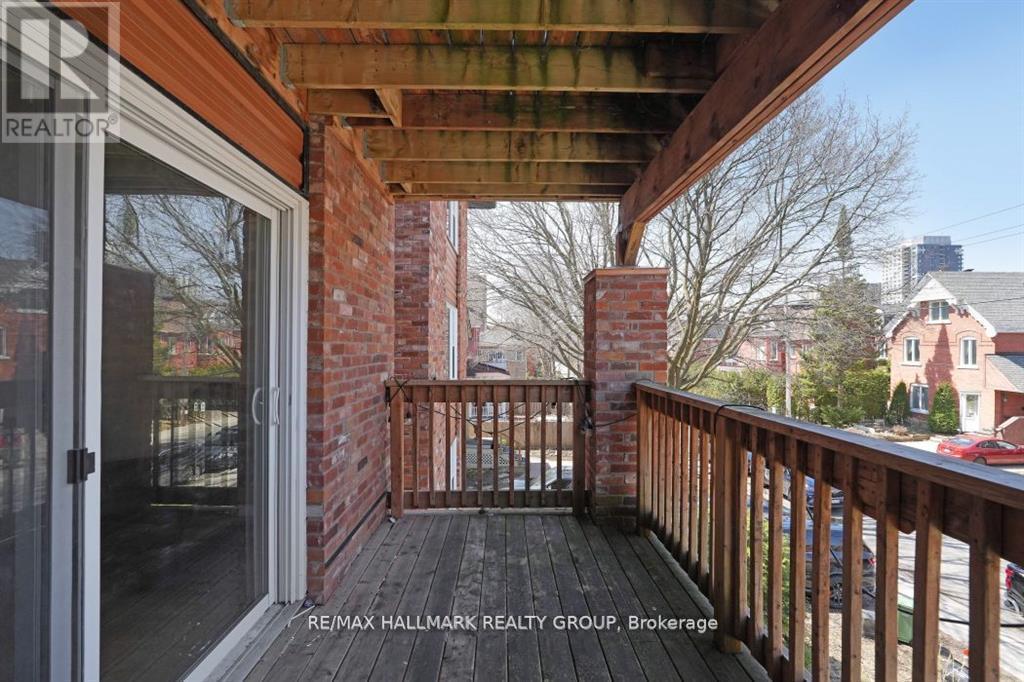 348 Stewart Street, Ottawa, Ontario  K1N 6K8 - Photo 5 - X12844160