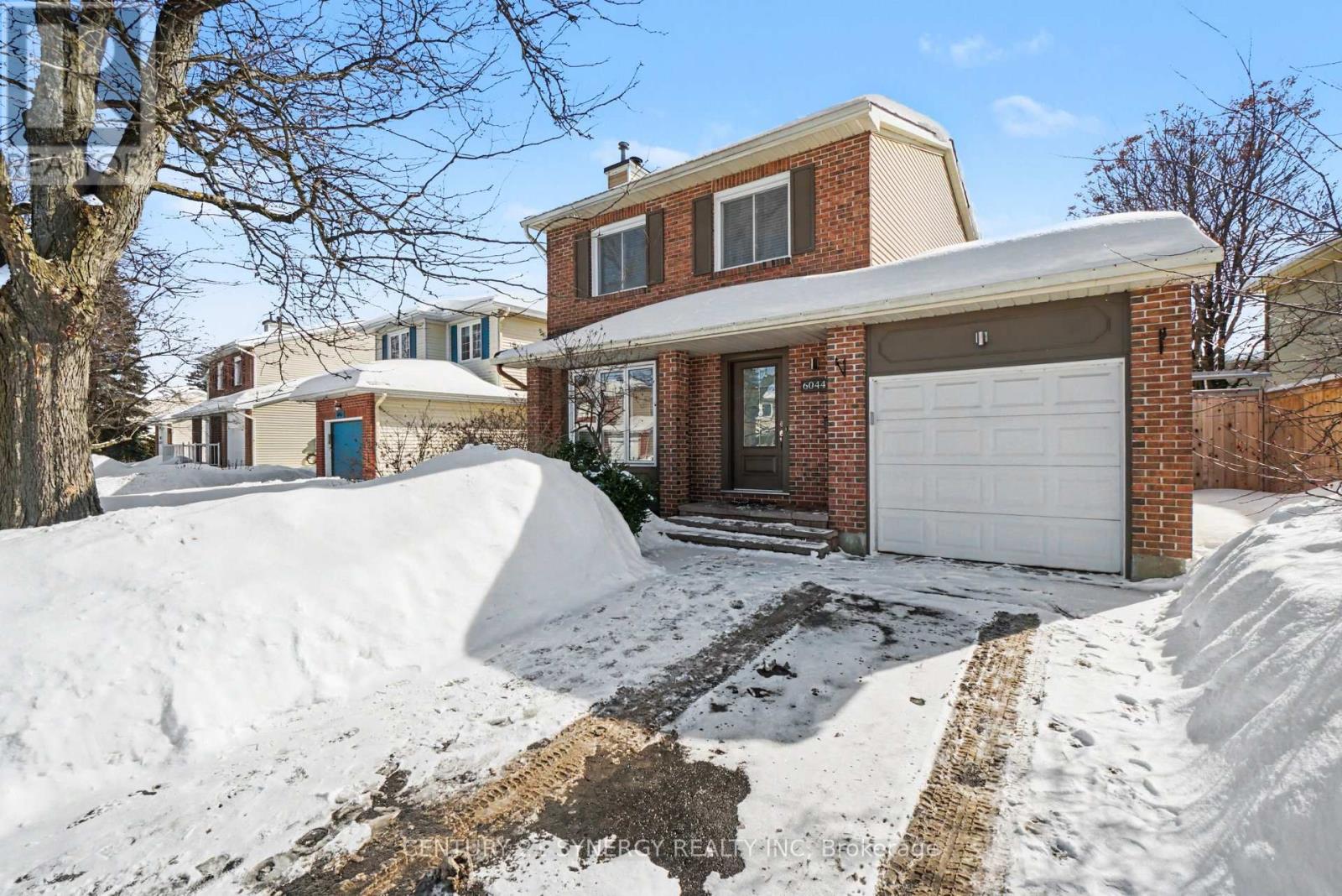 6044 Willowbark Drive, Ottawa, Ontario  K1C 5T4 - Photo 2 - X12844212