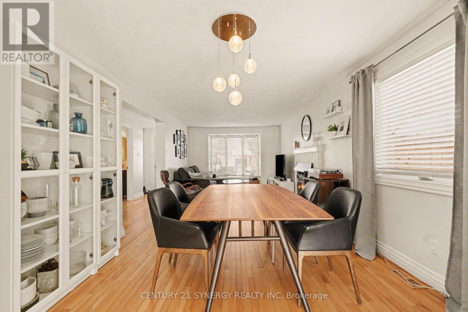 6044 Willowbark Drive, Ottawa, Ontario  K1C 5T4 - Photo 9 - X12844212