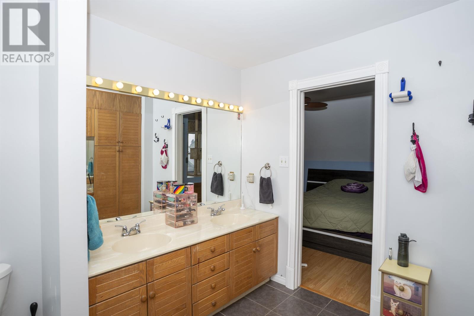 319 Vickers St S, Thunder Bay, Ontario  P7E 1J6 - Photo 24 - TB2600352