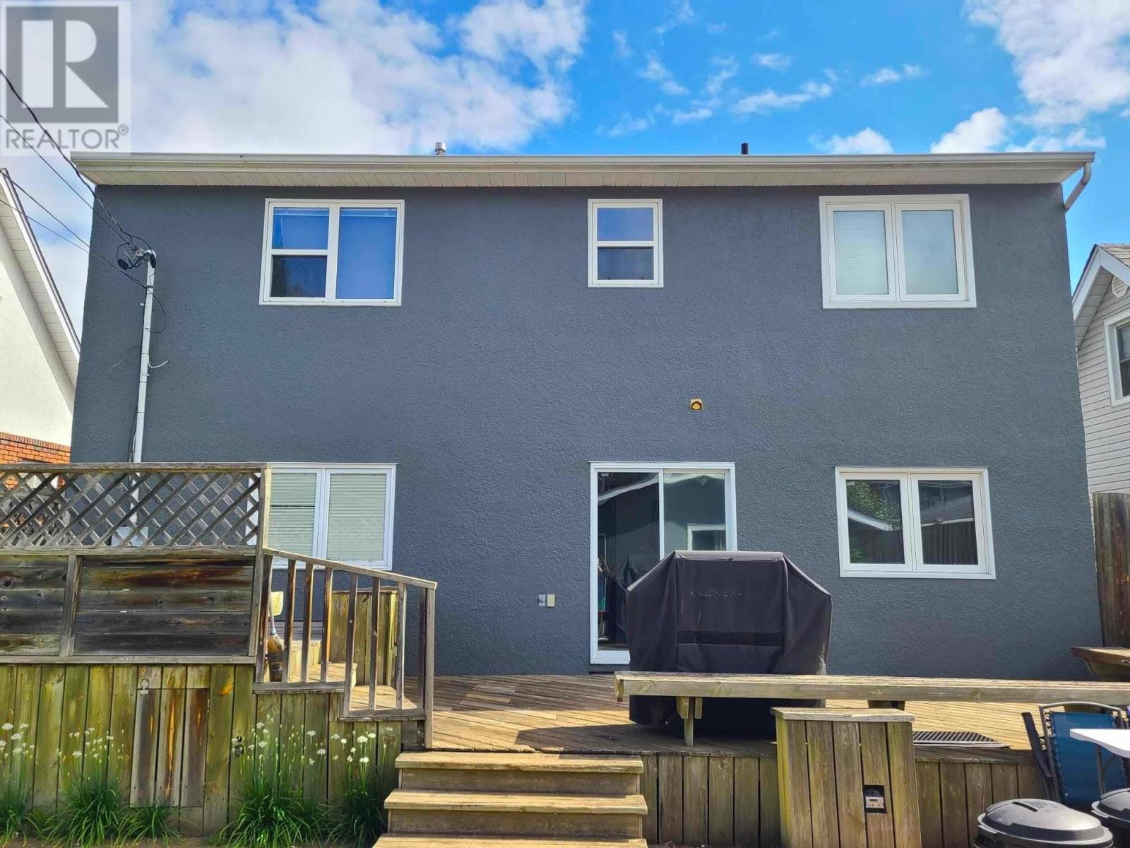 319 Vickers St S, Thunder Bay, Ontario  P7E 1J6 - Photo 2 - TB2600352