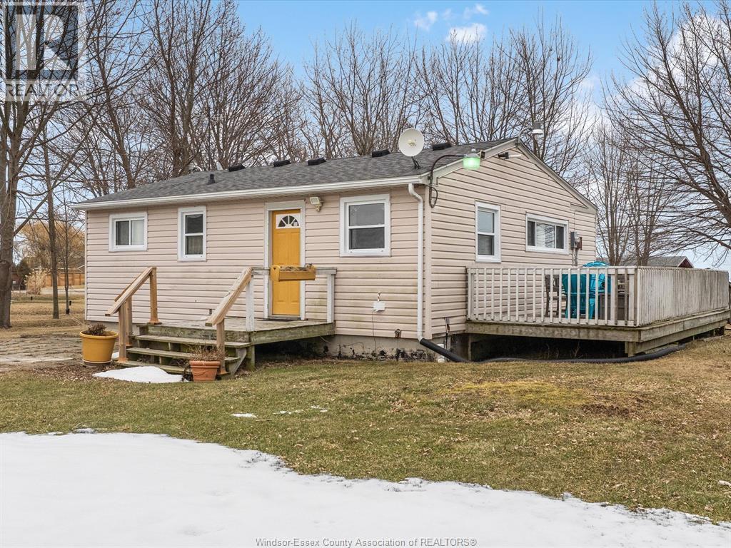 MLS# 26004545: 225 COTTERIE PARK, Leamington, Canada