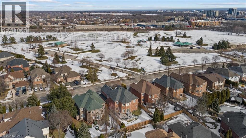 4263 Millcroft Park Drive, Burlington, Ontario  L7M 4J6 - Photo 49 - 40809400