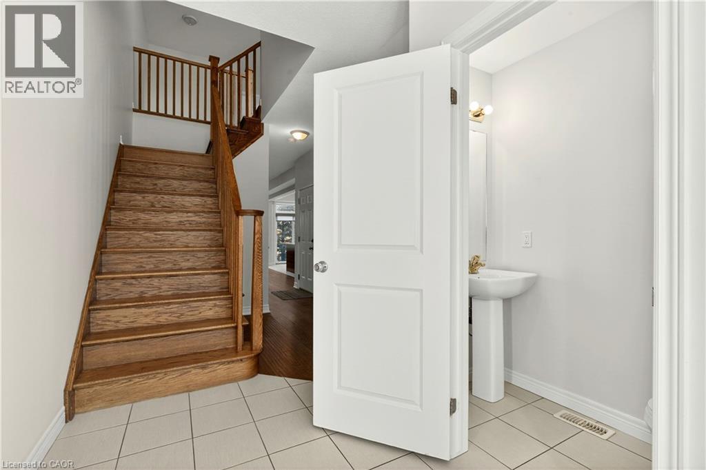 90 Raymond Road Unit# 34, Ancaster, Ontario  L9K 0J6 - Photo 7 - 40809158