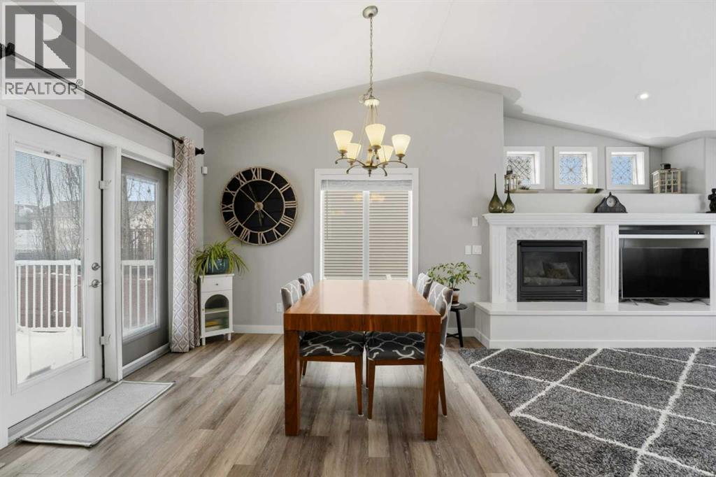 47 Illingworth Close, Red Deer, Alberta  T4R 0B4 - Photo 6 - A2287193