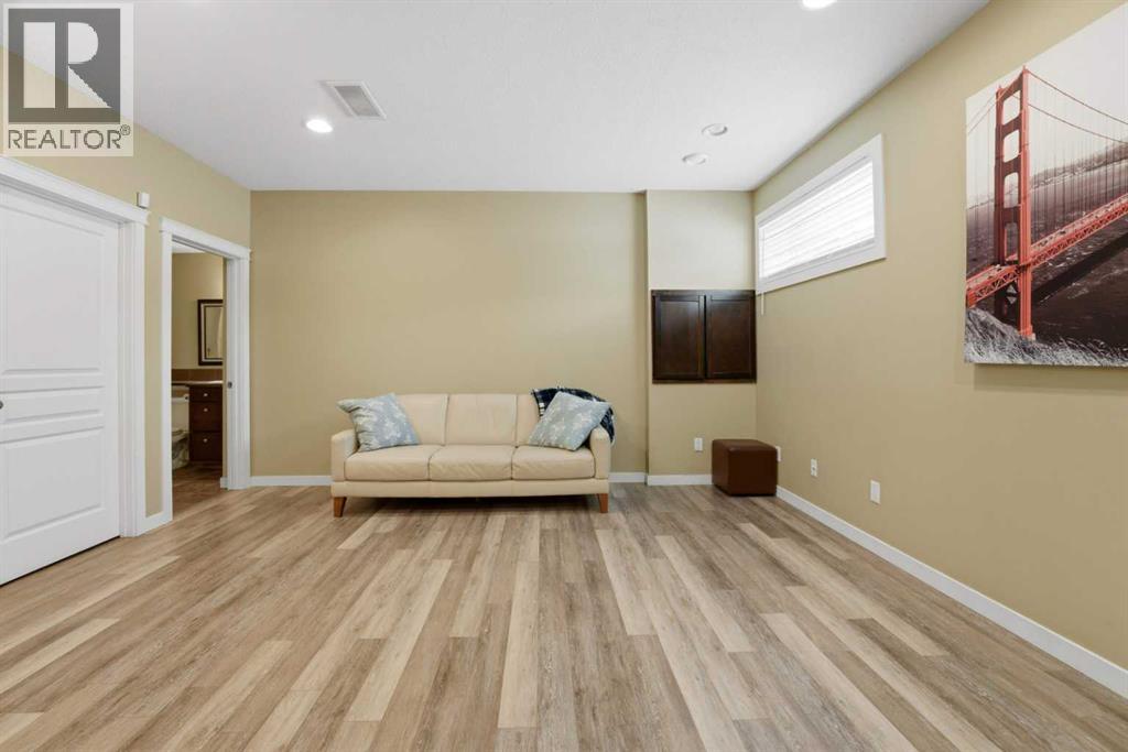 47 Illingworth Close, Red Deer, Alberta  T4R 0B4 - Photo 20 - A2287193