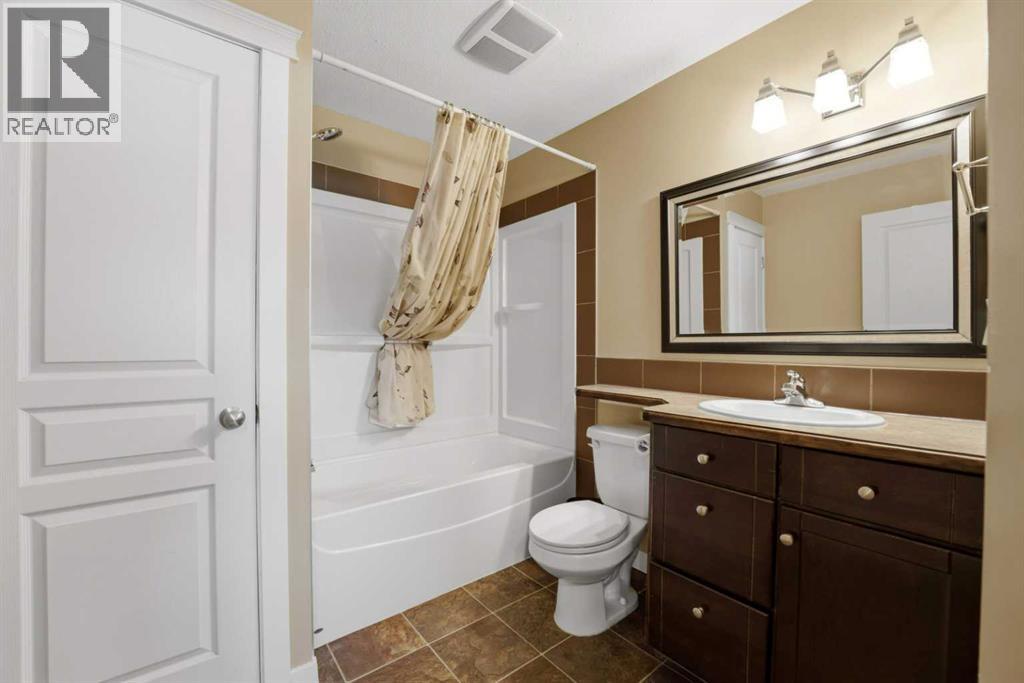 47 Illingworth Close, Red Deer, Alberta  T4R 0B4 - Photo 23 - A2287193