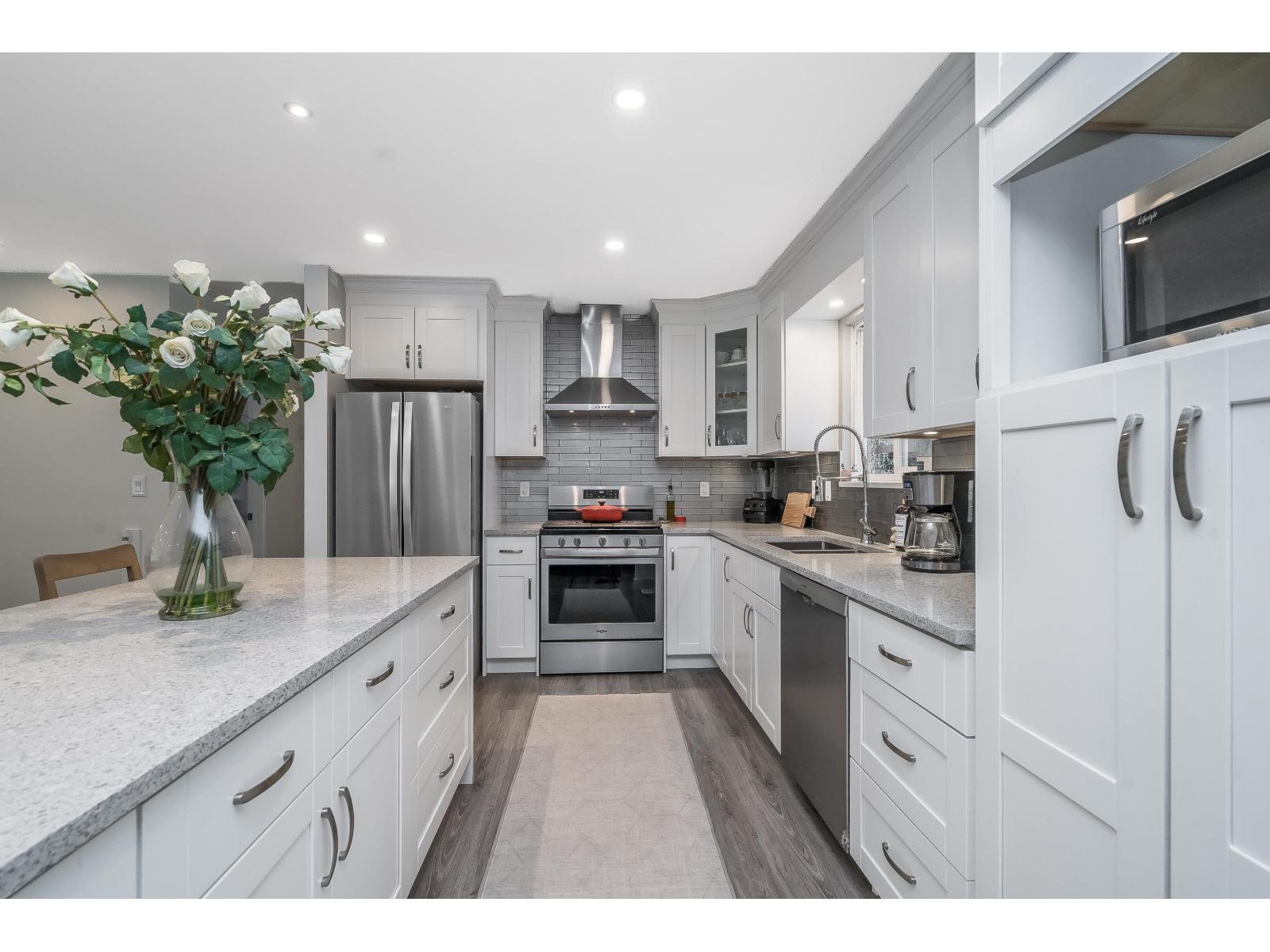 4427 202 Street, Langley, British Columbia  V3A 6R6 - Photo 8 - R3095653