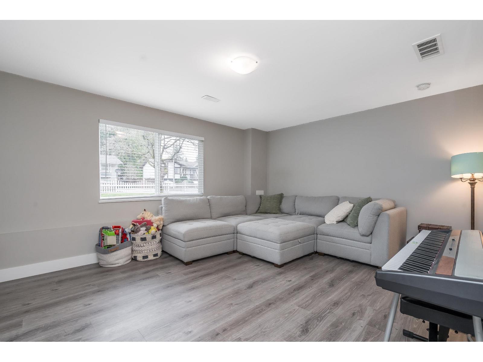 4427 202 Street, Langley, British Columbia  V3A 6R6 - Photo 27 - R3095653