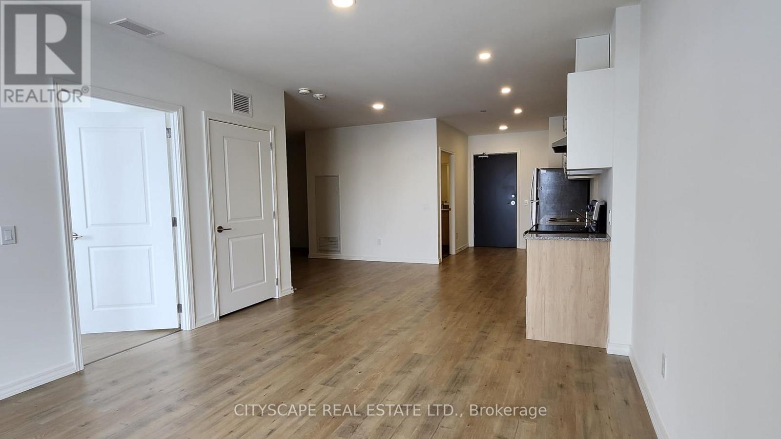 302b - 181 Elmira Road S, Guelph, Ontario  N1K 0E4 - Photo 15 - X12816846